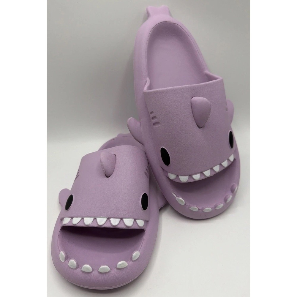 Shark Slides 40-41: Men's 7.5 & Women's size 10. Light Purple Crayon Friends.